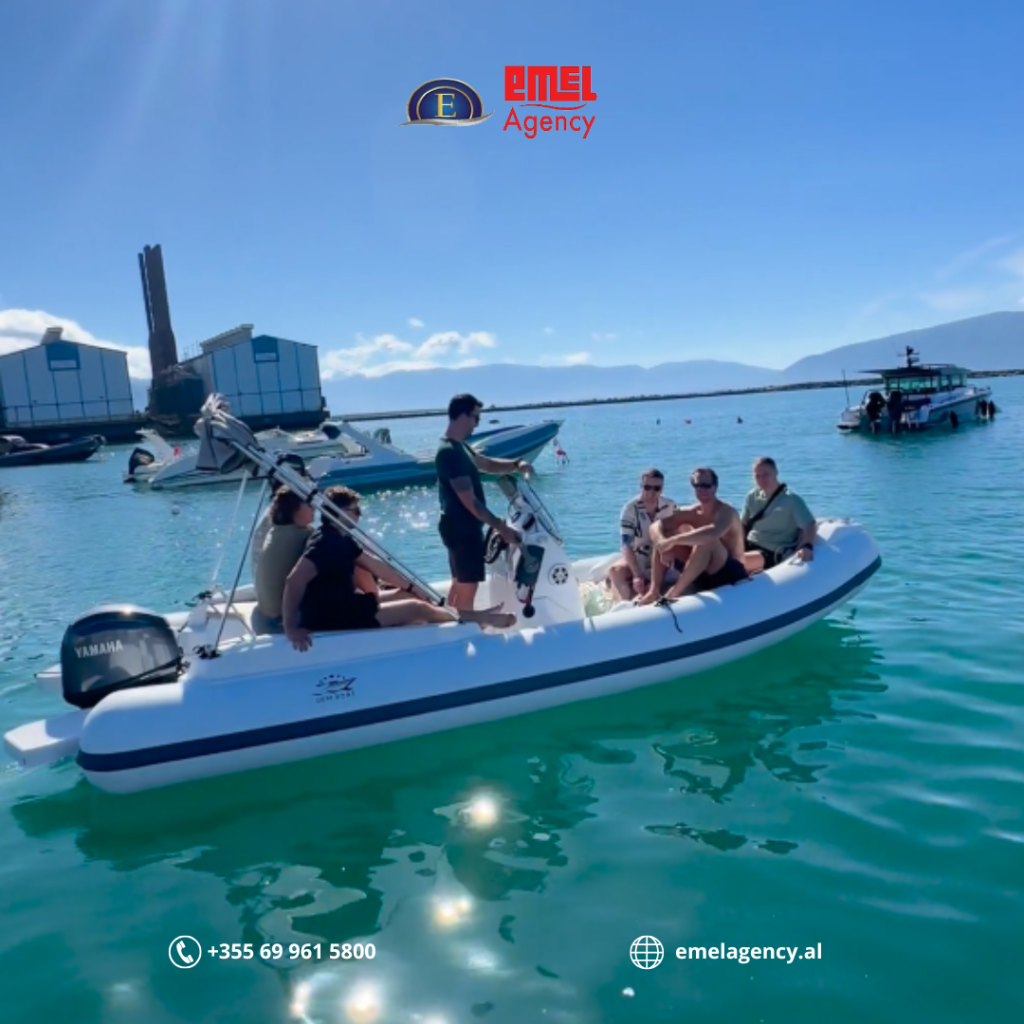 tour in barca all’Isola di Sazan