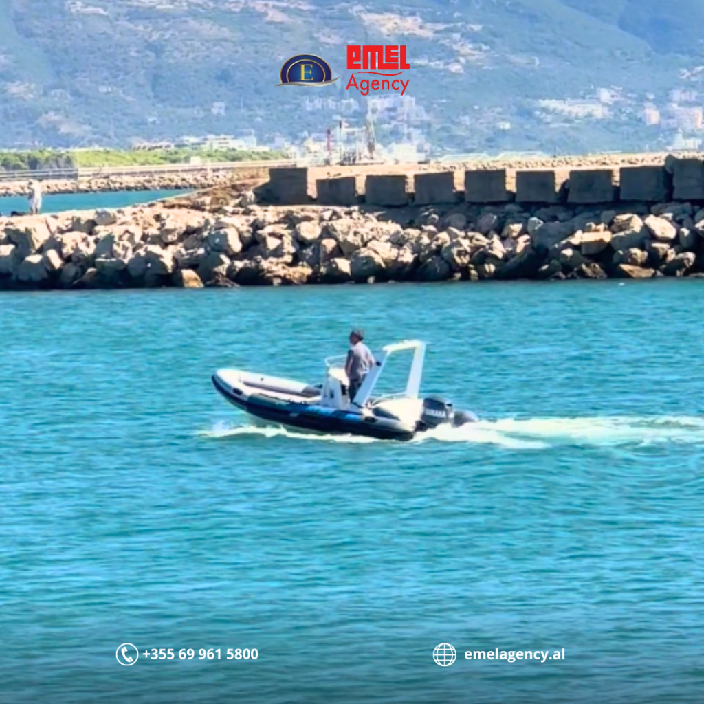 Tour me skaf në Vlorë