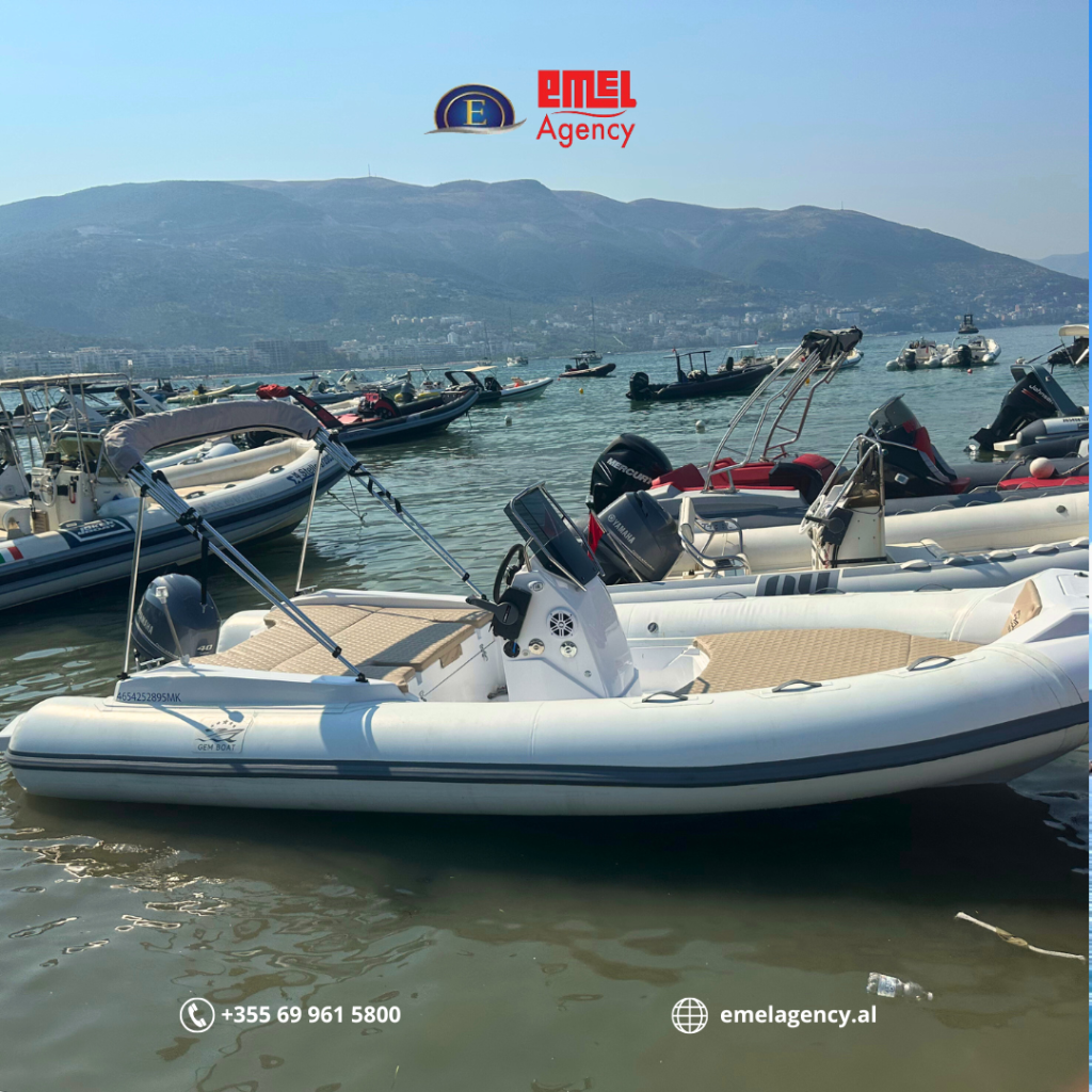 rent a boat in vlore